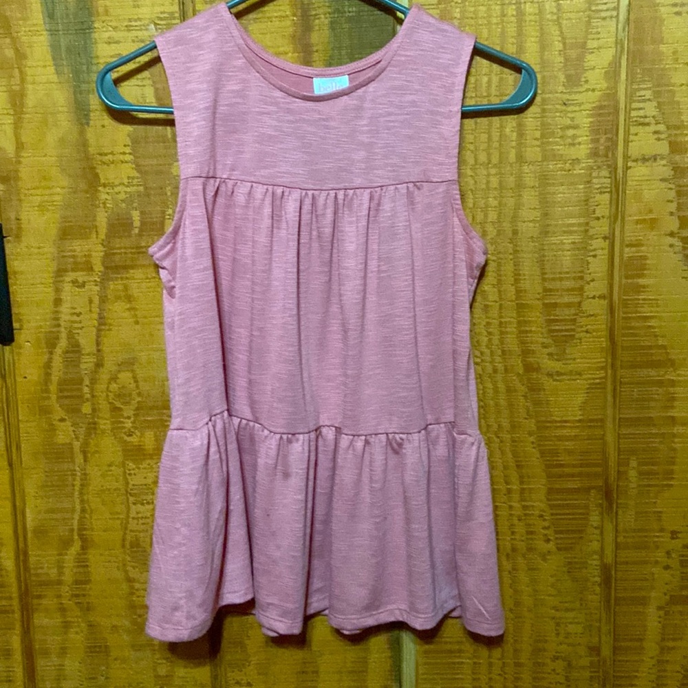 Dusty pink tank top with layers